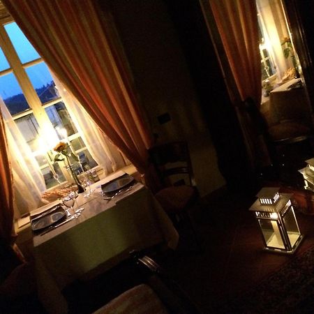 La Foresteria Del Castello - Wellness Hotel In Dimora Storica CastellʼAlfero Δωμάτιο φωτογραφία