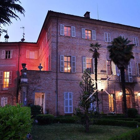 La Foresteria Del Castello - Wellness Hotel In Dimora Storica CastellʼAlfero Εξωτερικό φωτογραφία