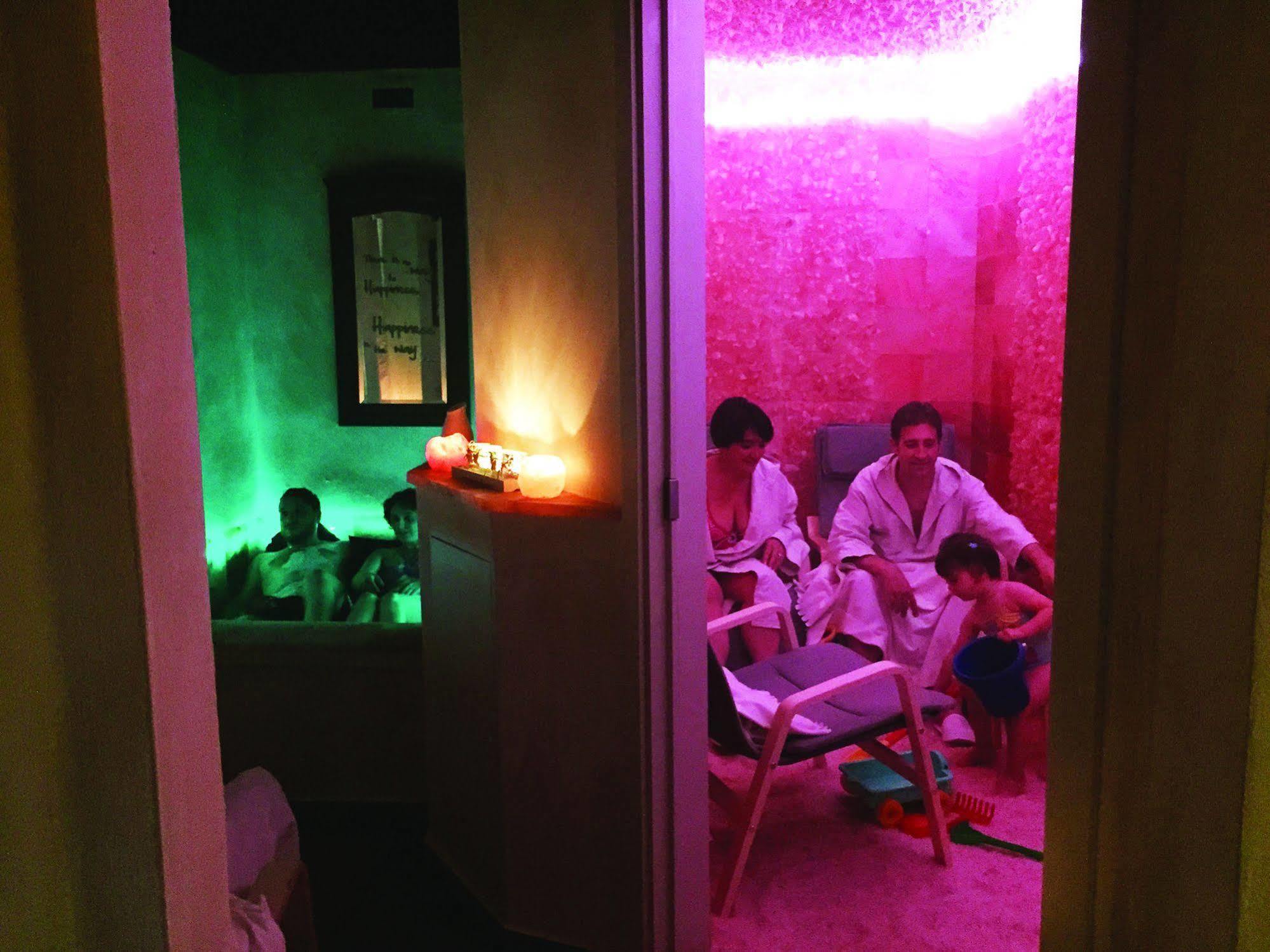 La Foresteria Del Castello - Wellness Hotel In Dimora Storica CastellʼAlfero Εξωτερικό φωτογραφία