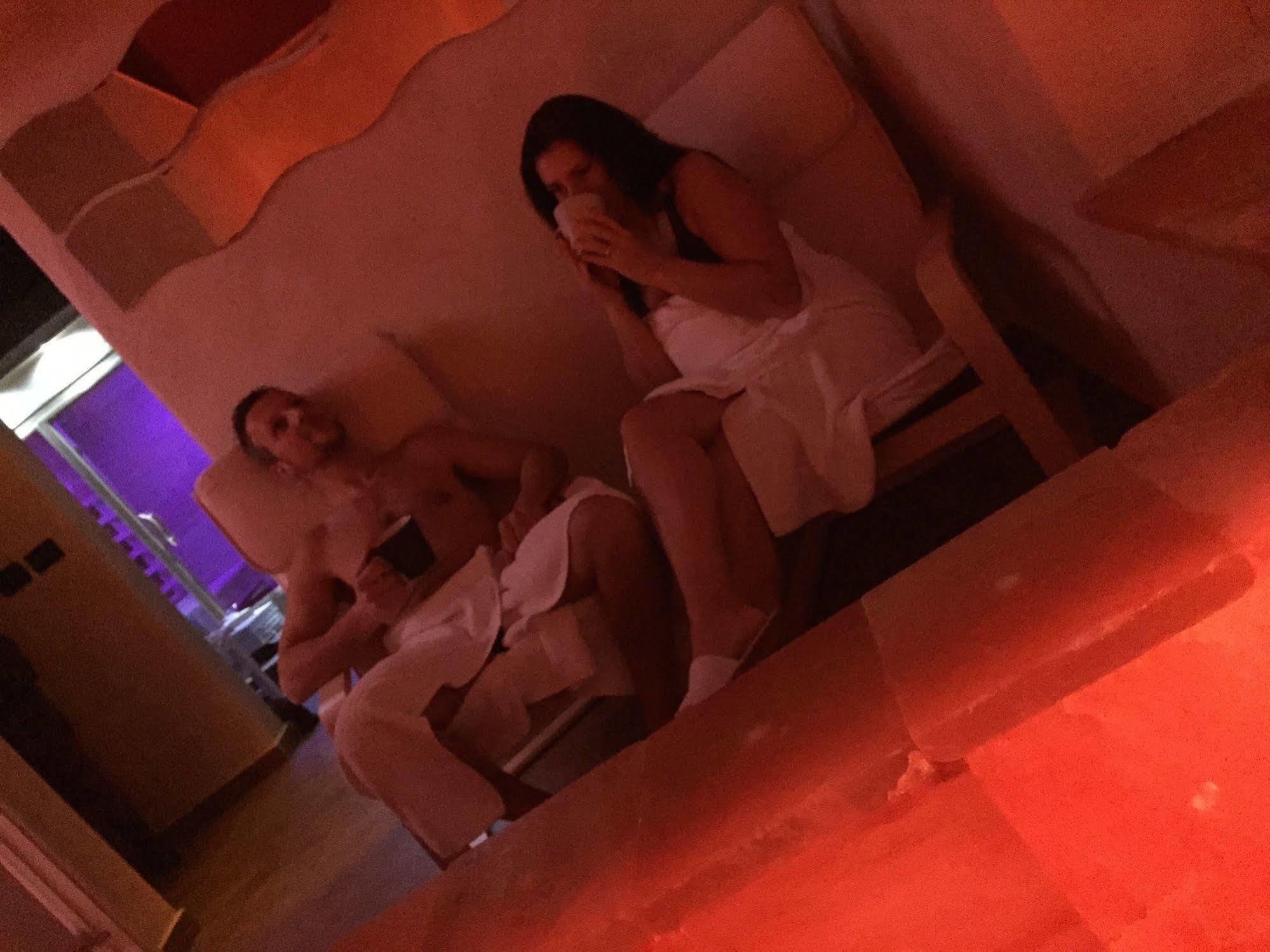 La Foresteria Del Castello - Wellness Hotel In Dimora Storica CastellʼAlfero Εξωτερικό φωτογραφία